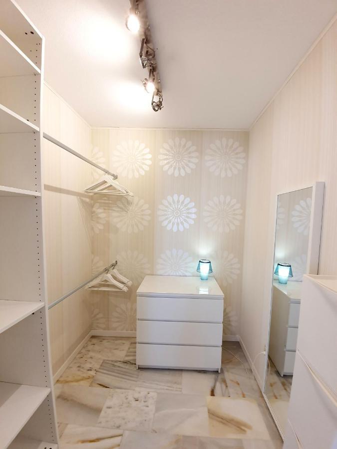 Apartamento En Torremolinos Con Piscina Экстерьер фото